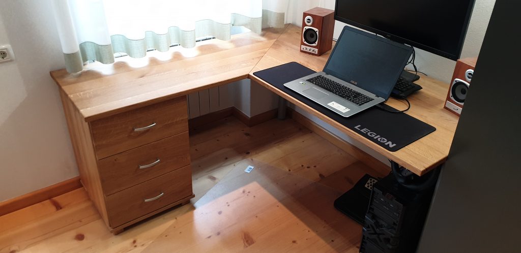 Oak office table